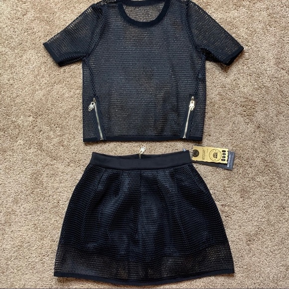 Black mesh skort outfit with skull zippers two piece outfit size m - Picture 3 of 11